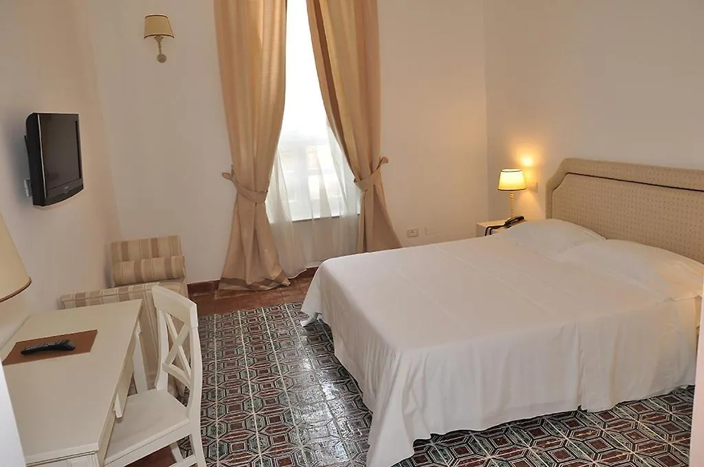 Villa Bonocore Maletto Hotel & Spa Cardillo 4*,