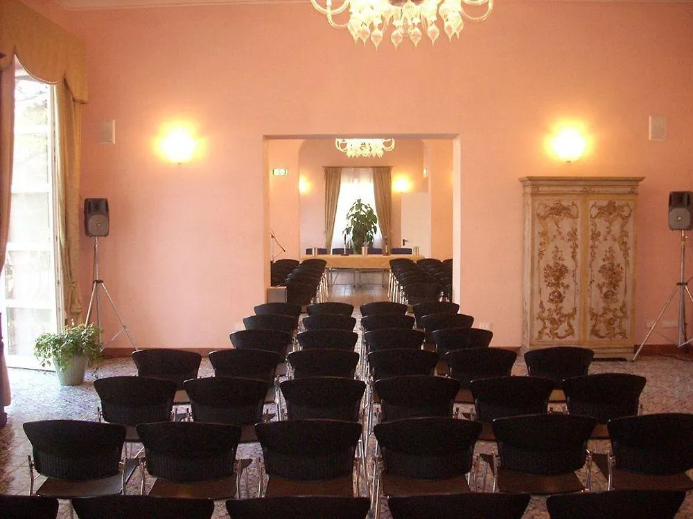 Villa Bonocore Maletto Hotel & Spa Cardillo
